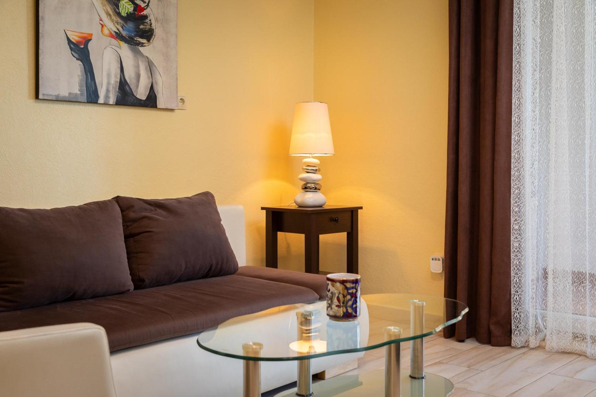 Perla Apartment - 2 Min To The Beach & Free Parking Makarska Zewnętrze zdjęcie